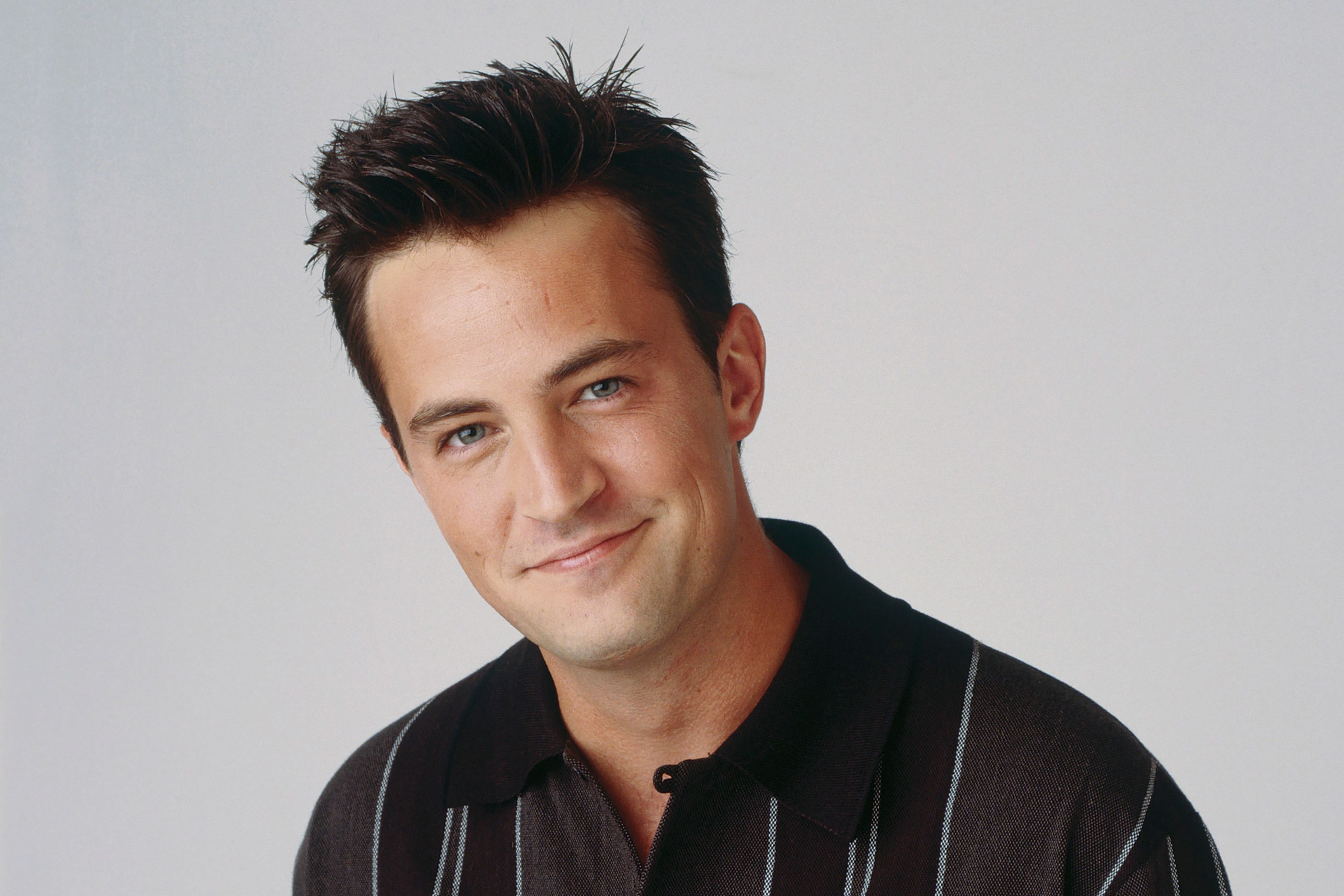 Friends'in unutulmaz yıldızı Matthew Perry'nin ölümüyle ilgili soruşturma: Birden fazla kişi suçlanabilir