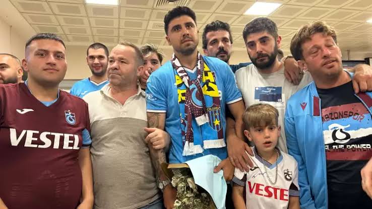 Ozan Tufan, Fenerbahçe’ye küfür eden Trabzonspor taraftarını susturdu