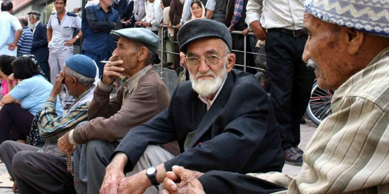 Milyonlarca emekliyi bekleyen 'kök maaş' tehlikesi': Temmuz'da 'sıfır' zam alabilirler