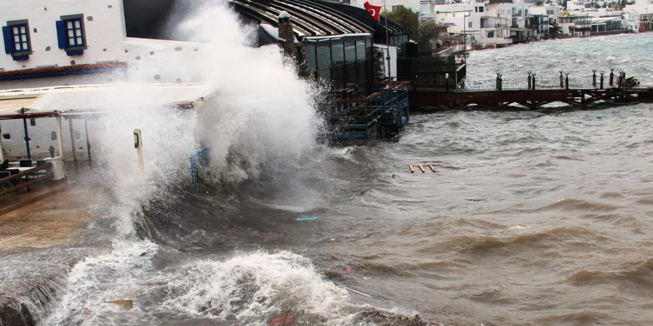 Ege ve Marmara için fırtına uyarısı: Ulaşımda aksamalar olabilir