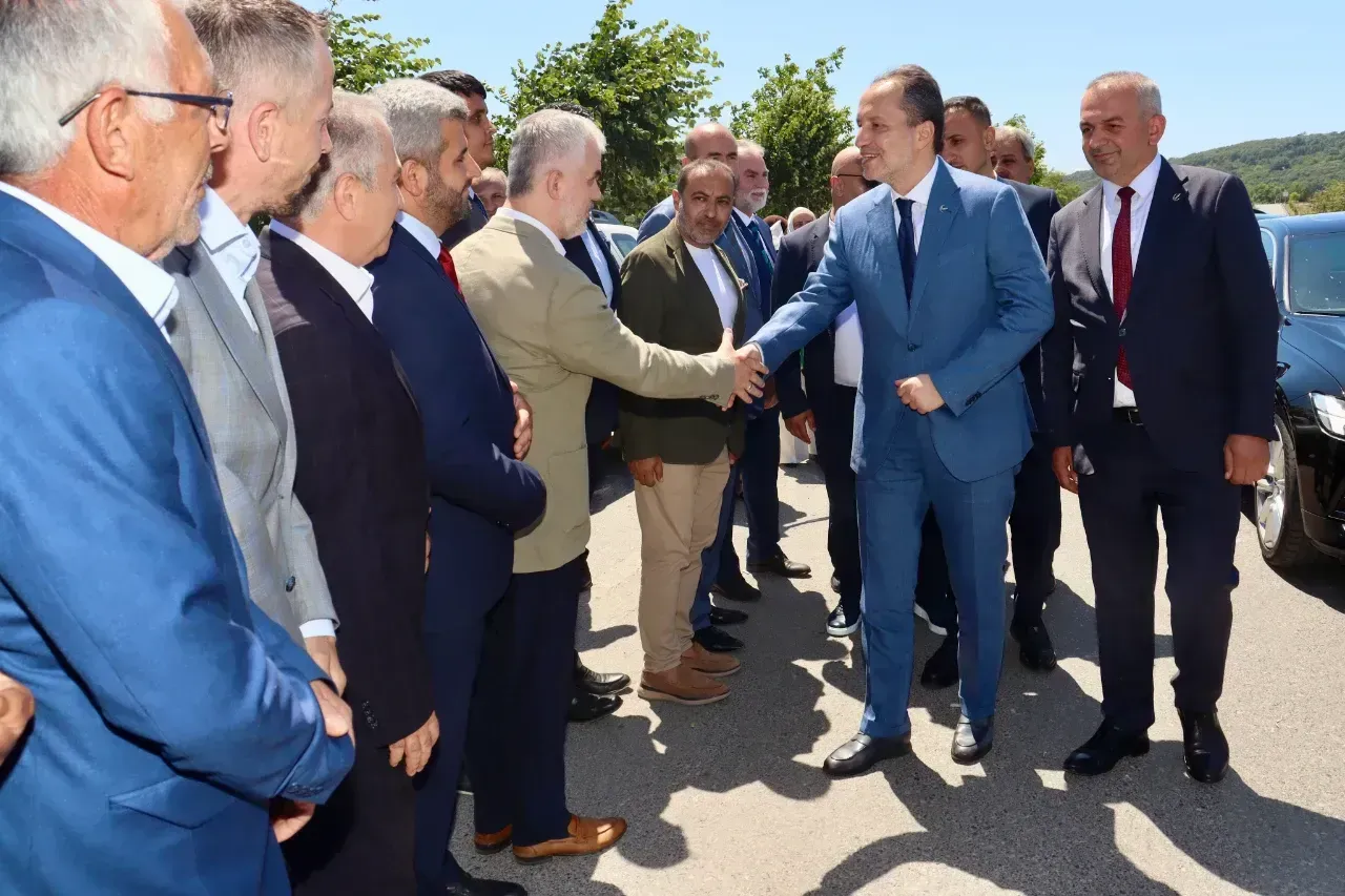 YRP lideri Erbakan, Sakarya'da konuştu