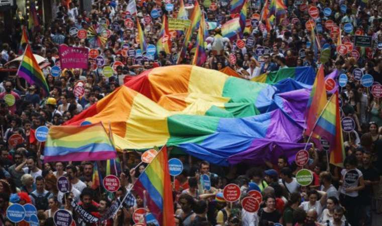 LGBTİ+’lar, bugün ülkenin dört bir yanında bir araya gelecek