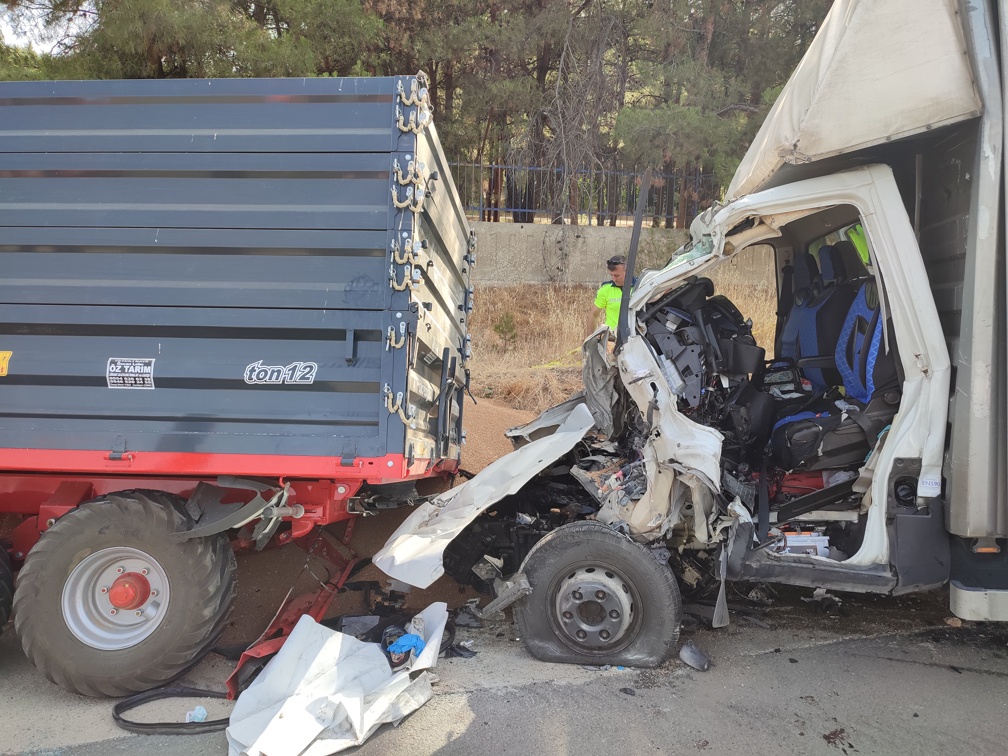 Edirne'de feci trafik kazası: 3 kişi yaşamını yitirdi