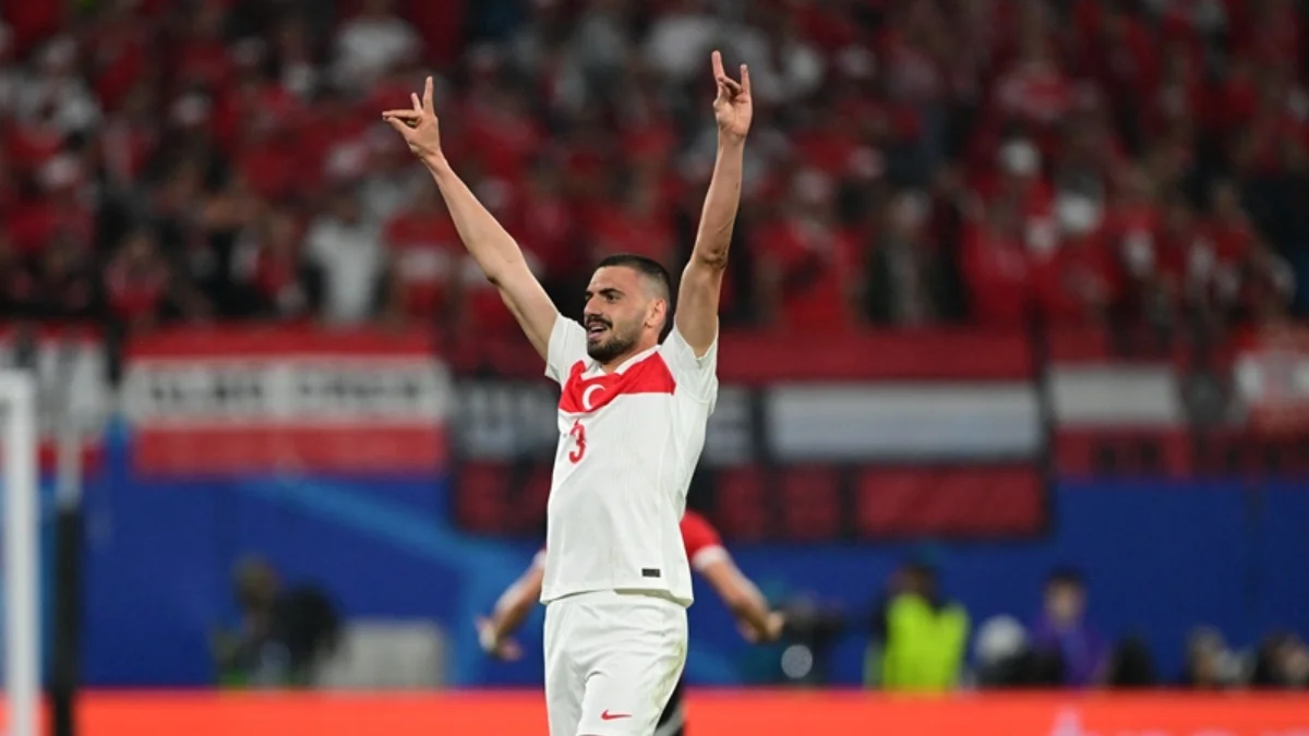 Avusturya'ya 2 gol atan Merih Demiral'dan bozkurt işaretli sevinç