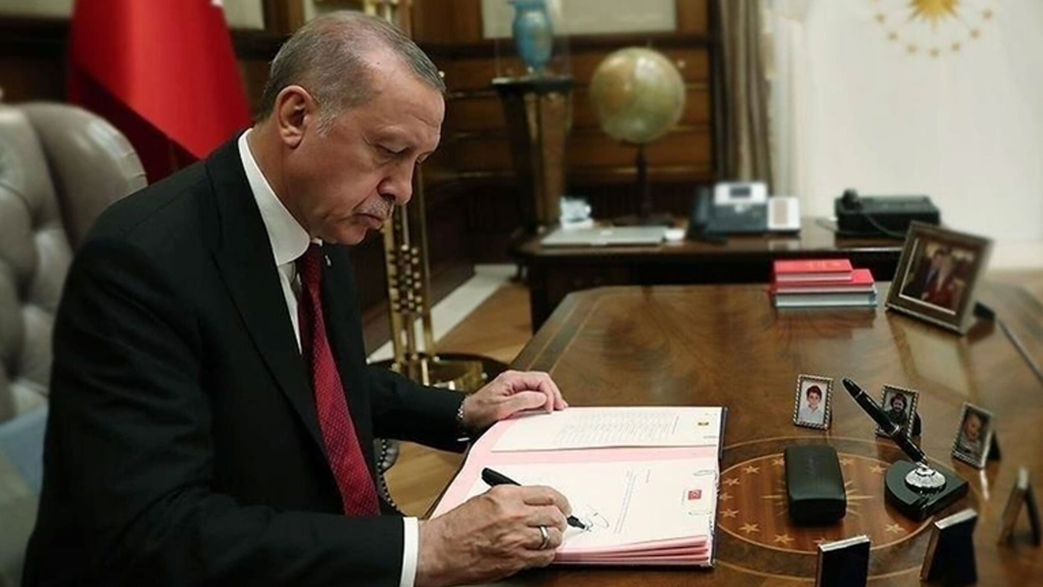 Karar Resmi Gazete'de: Erdoğan'dan Kanada Büyükelçiliği'ne yeni atama