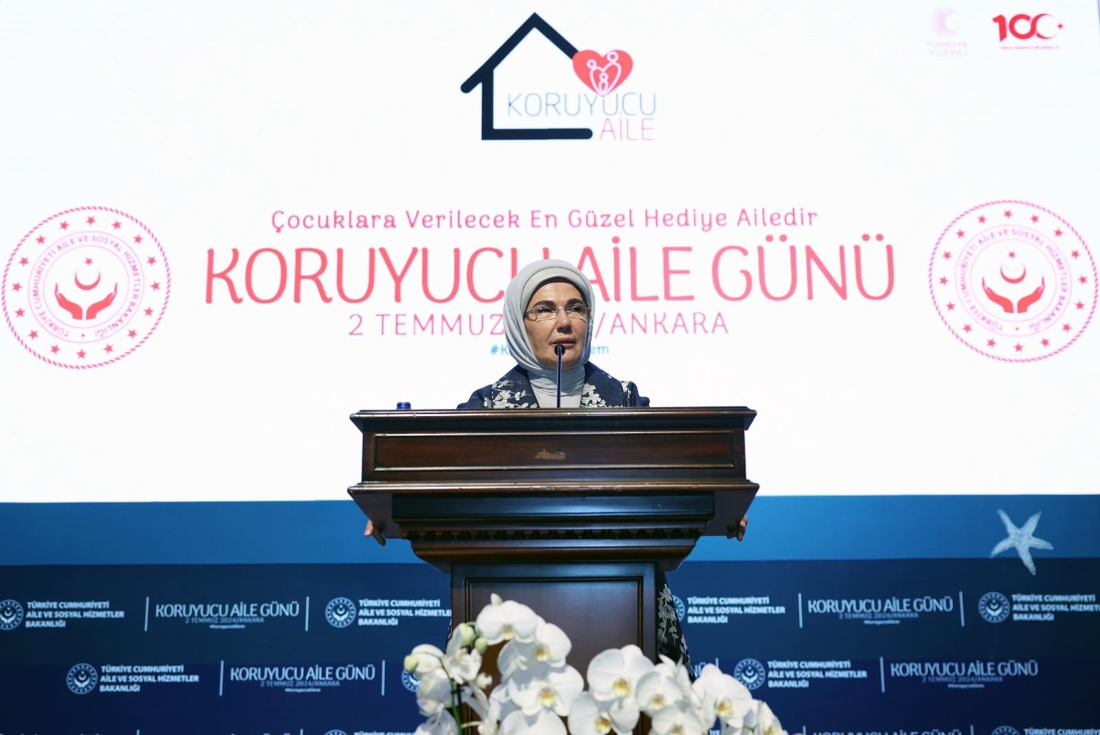 Emine Erdoğan koruyucu aile olunması için çağrıda bulundu