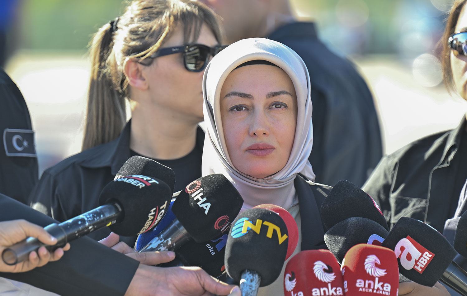 Ayşe Ateş: Sadece beni değil 8 yaşındaki bir kız çocuğunu da takip ettirmişler