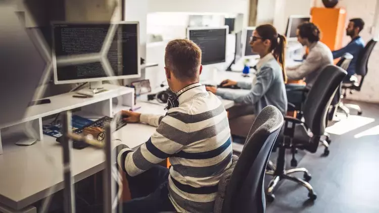 Emekli, memur, asgari ücret derken özel sektör çalışanları unutuldu: Özel sektördeki 'sözleşme' detayı