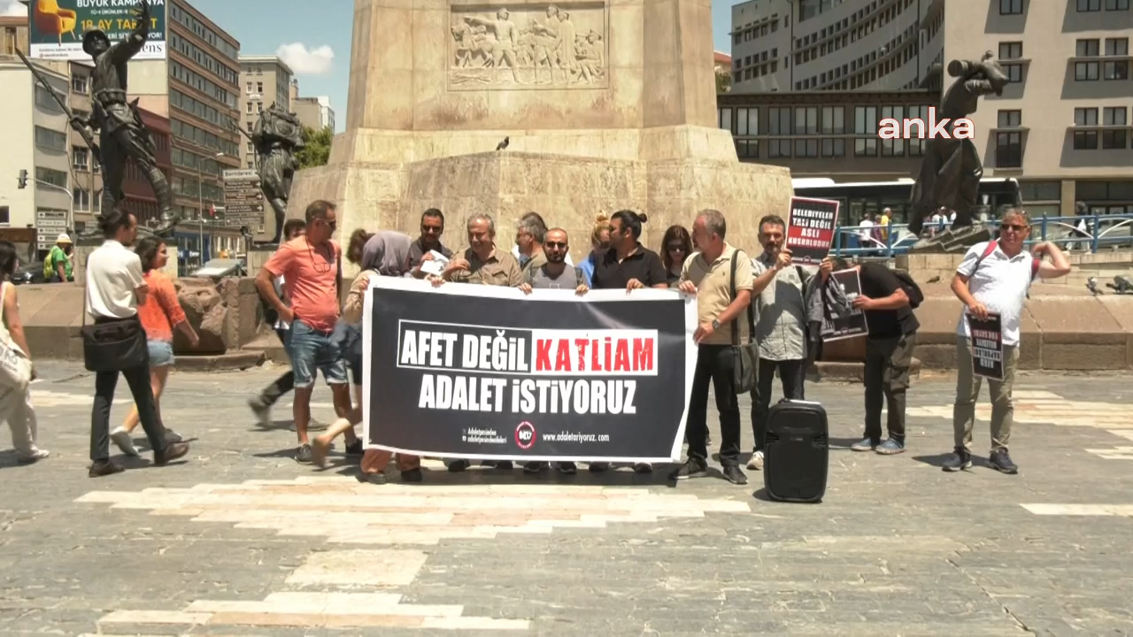 Depremzedelerin Adalet Nöbeti Ulus Meydanı’nda sürüyor