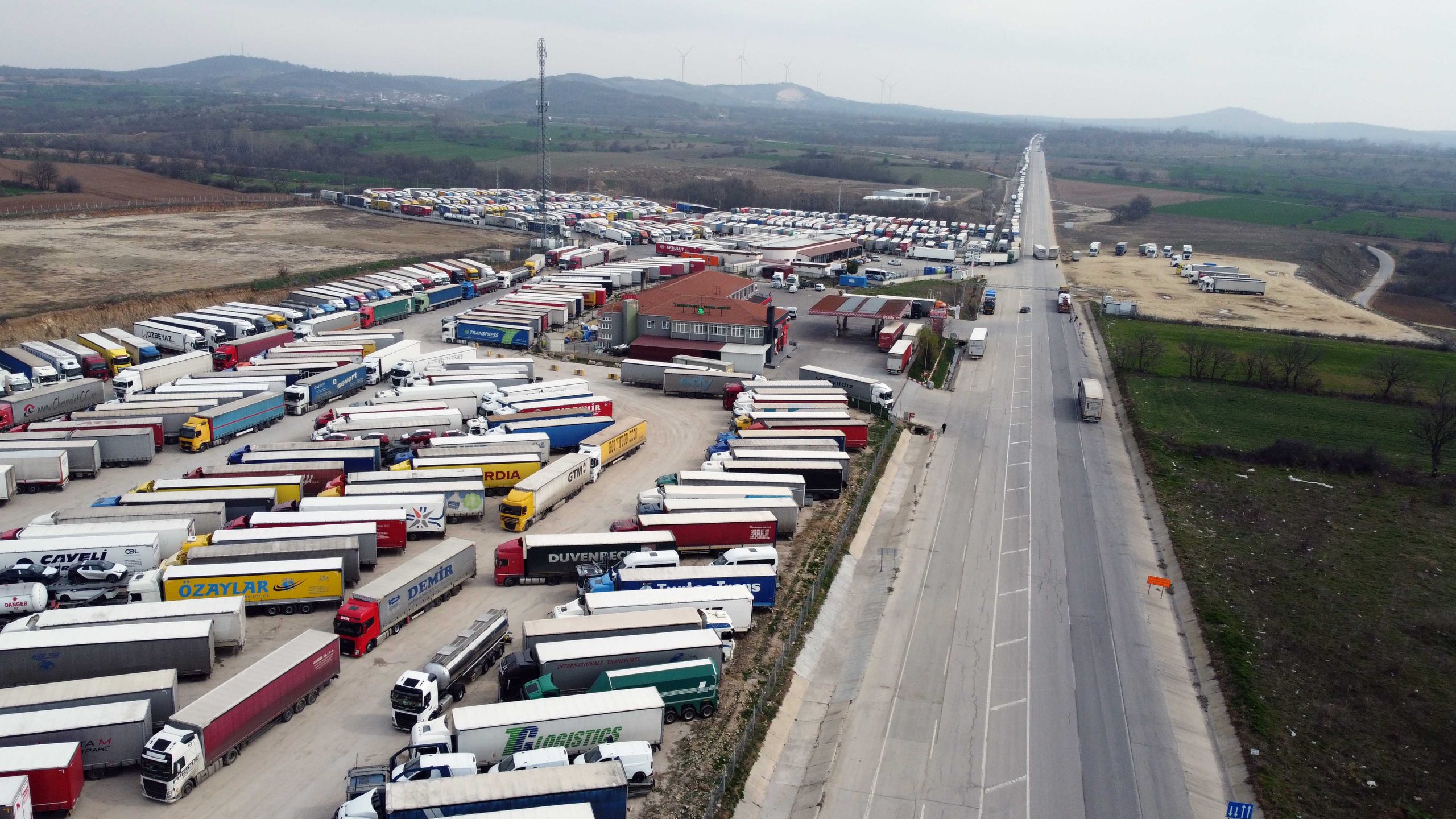 Bulgaristan sınırında 10 kilometrelik Schengen kuyruğu
