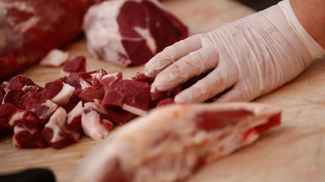 Kırmızı et üreticilerinden endişe verici uyarı: Piyasada kartelleşme tehlikesi