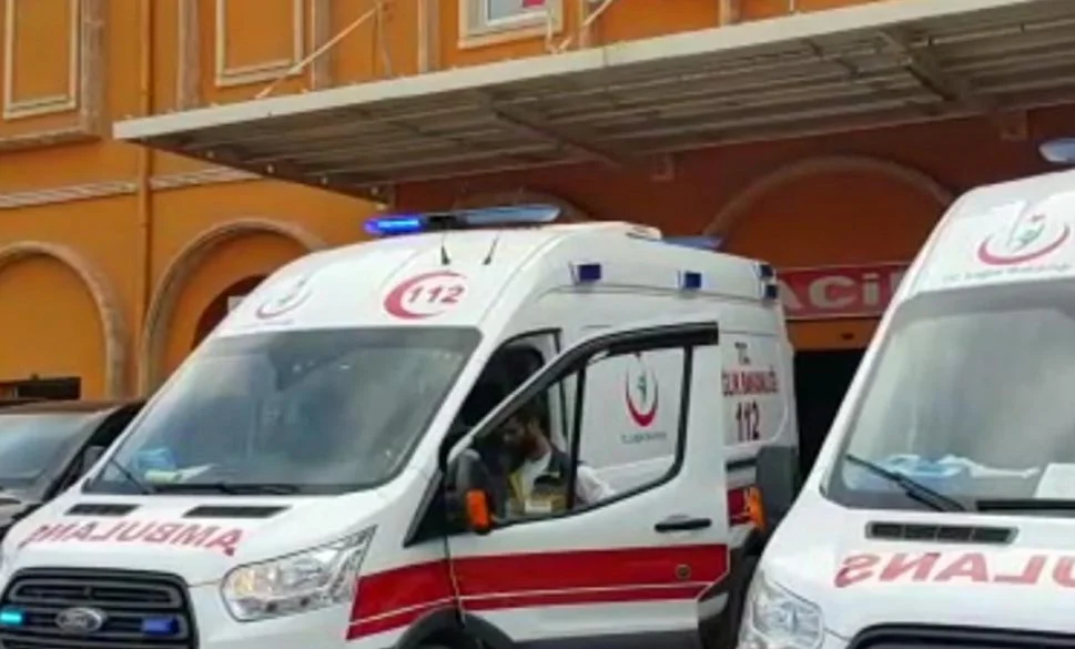 Mardin'de acı olay! Elindeki bıçak yanlışlıkla karnına saplanan adam hayatını kaybetti