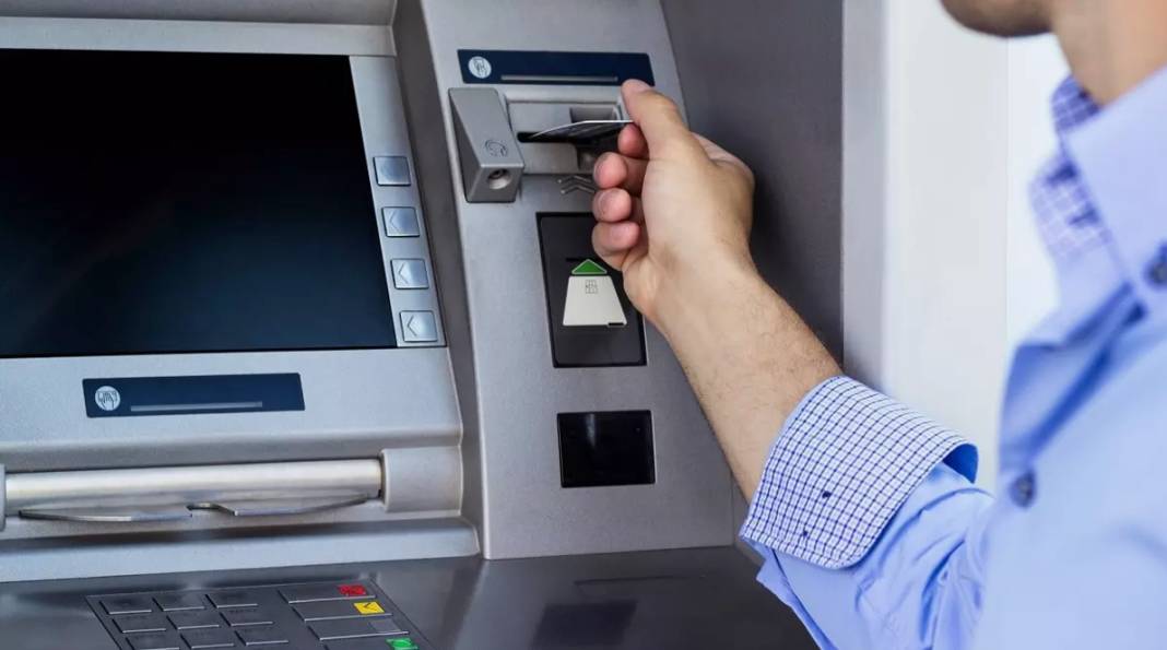 ATM işlem menüsü değişti! Aman dikkat yeni güvenlik özelliği kartları yutuyor!