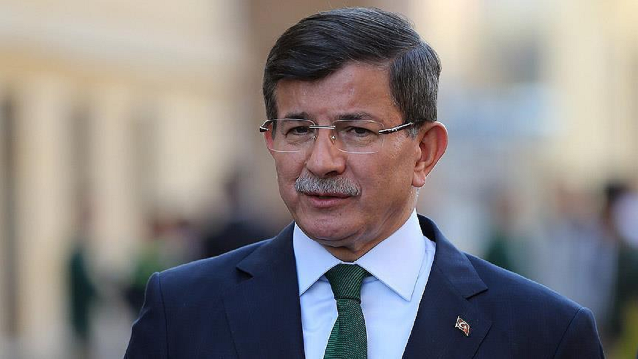 Davutoğlu, Erdoğan-Esad görüşmesini eleştirdi