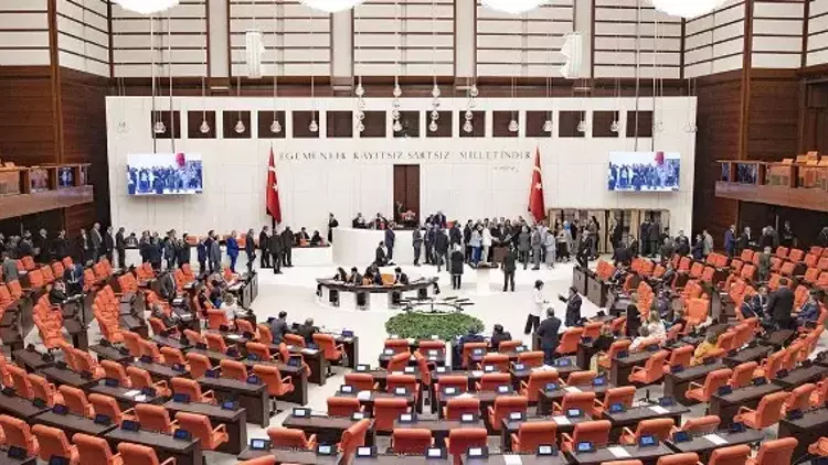 Kulis: Muhalefetten 7 vekil AKP'ye geçecek