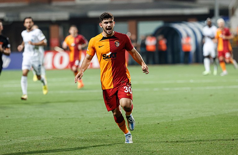 Galatasaray’da Yusuf Demir kararı; yine yabancı kontenjanına takıldı