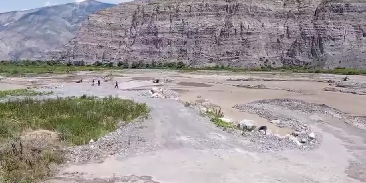 Erzurum'un Tortum Çayı'nda aranan 8 aylık bebeğe ulaşılamadı