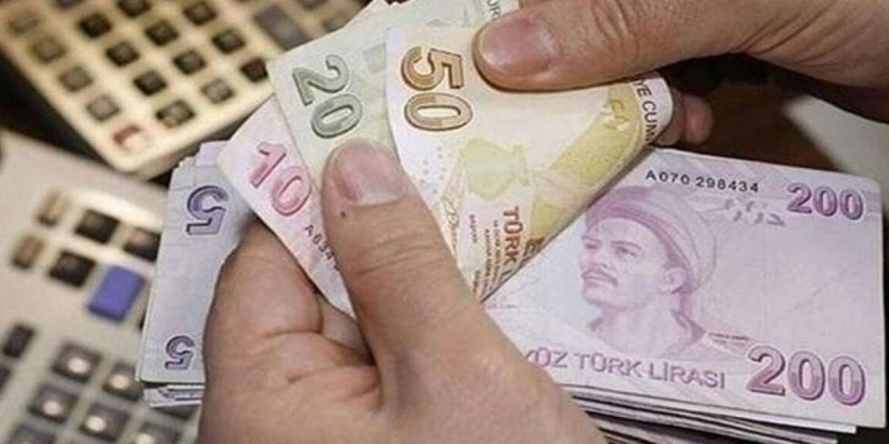 SGK Uzmanı İsmail Sevinç emeklilere iyi haberi verdi. 3000 TL ek ödeme