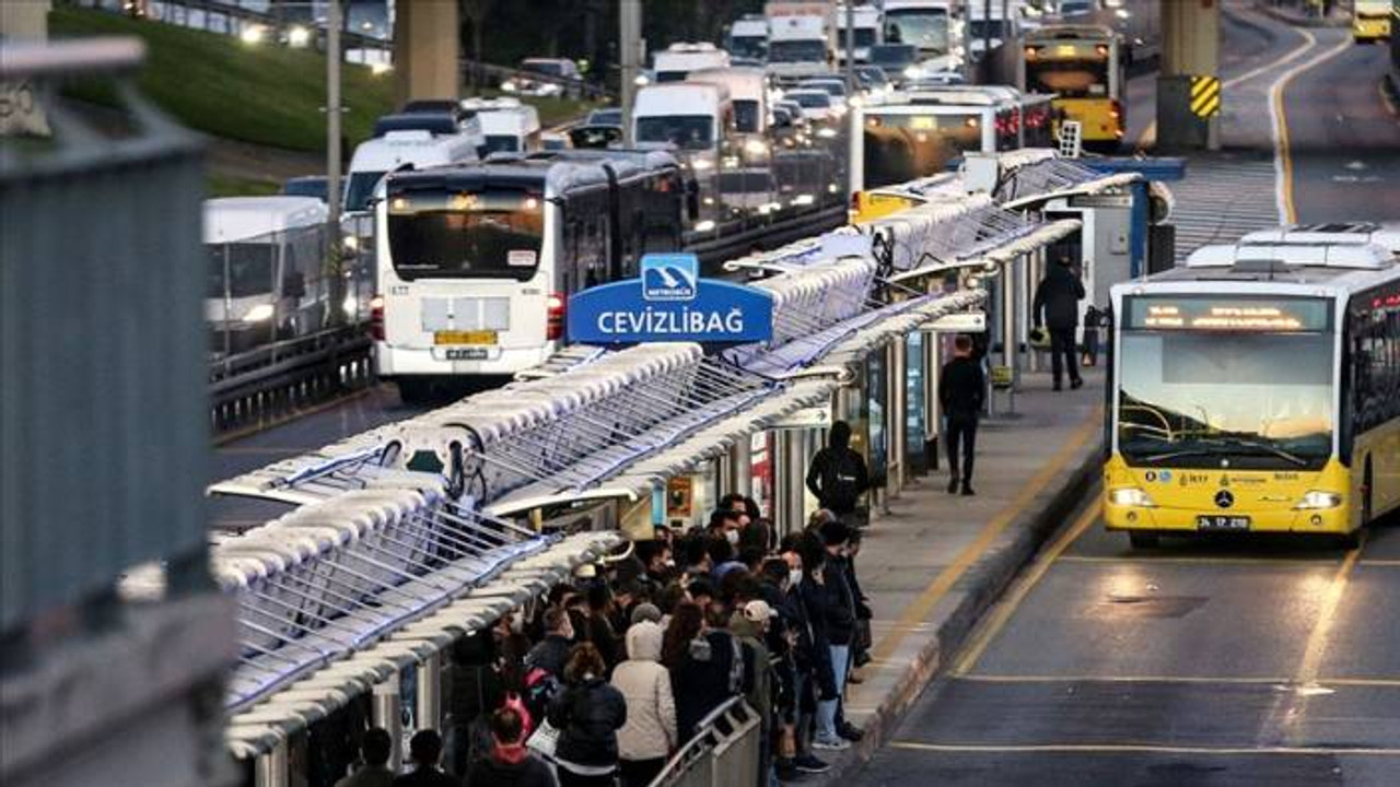 İstanbul'da iş arayanlara ücretsiz toplu taşıma desteği başladı