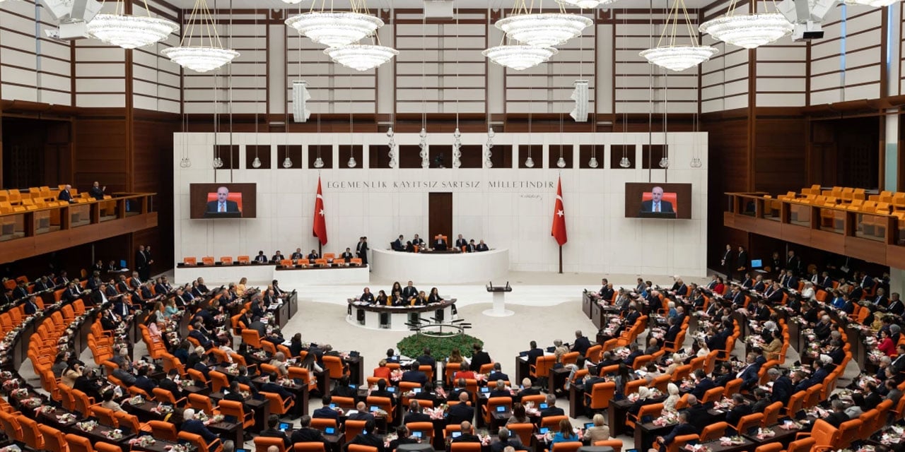 'Kamuda tasarruf' tedbirleri Meclis'ten geçti: 1 Ocak'ta yürürlüğe girecek