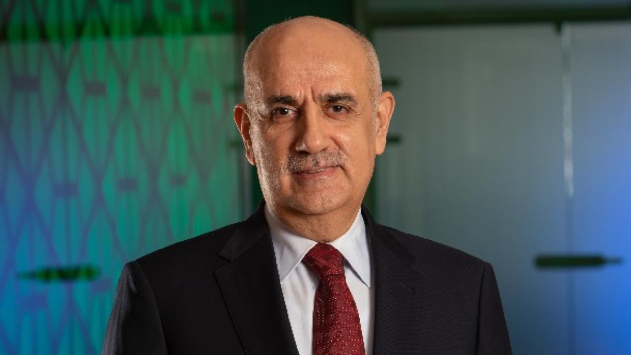 Eski Bakan Kirişçi’nin şirketinin ilaç firmalarıyla çalıştığı iddia edildi: Sokak hayvanları yasasıyla bir ilgisi var mı?