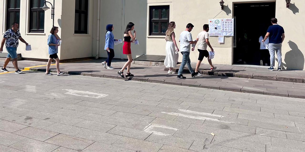 KPSS Alan Bilgisi Sınavı'nın son oturumu başladı