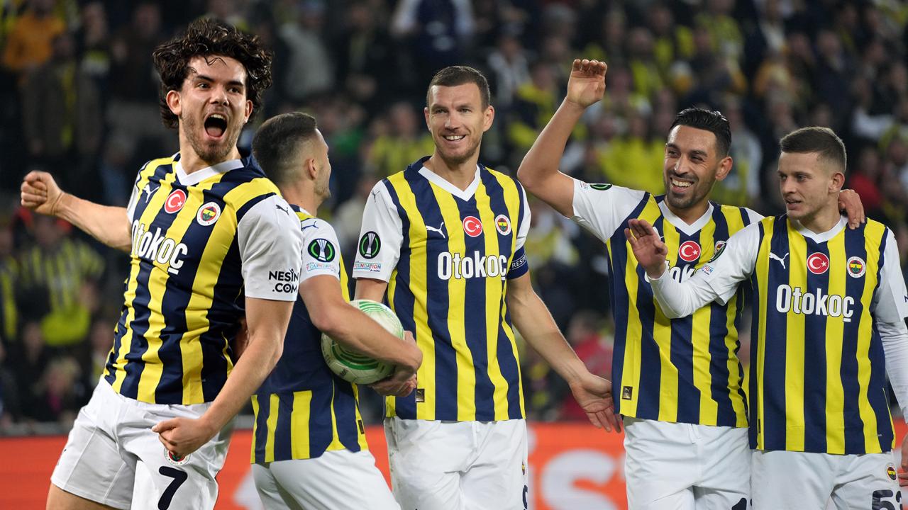 Fenerbahçe'nin UEFA kadrosu belli oldu!