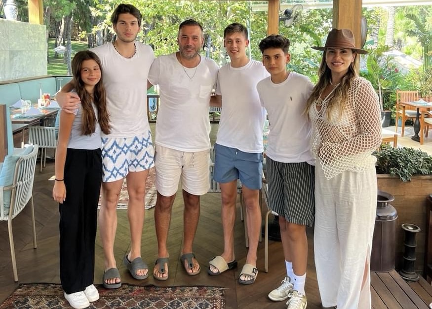 Ertem Şener, Arda Güler’i ailesi ile birlikte ziyaret etti
