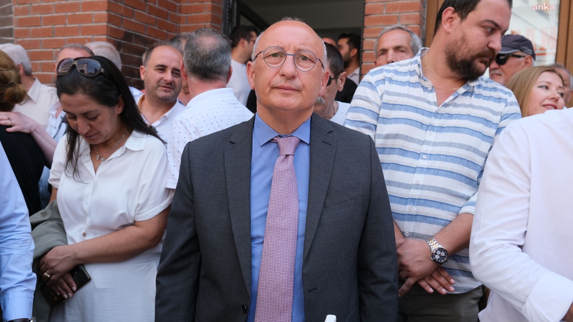 CHP Eskişehir İl Başkanı sokak hayvanlarıyla ilgili yaptığı açıklama nedeniyle ifadeye çağrıldı