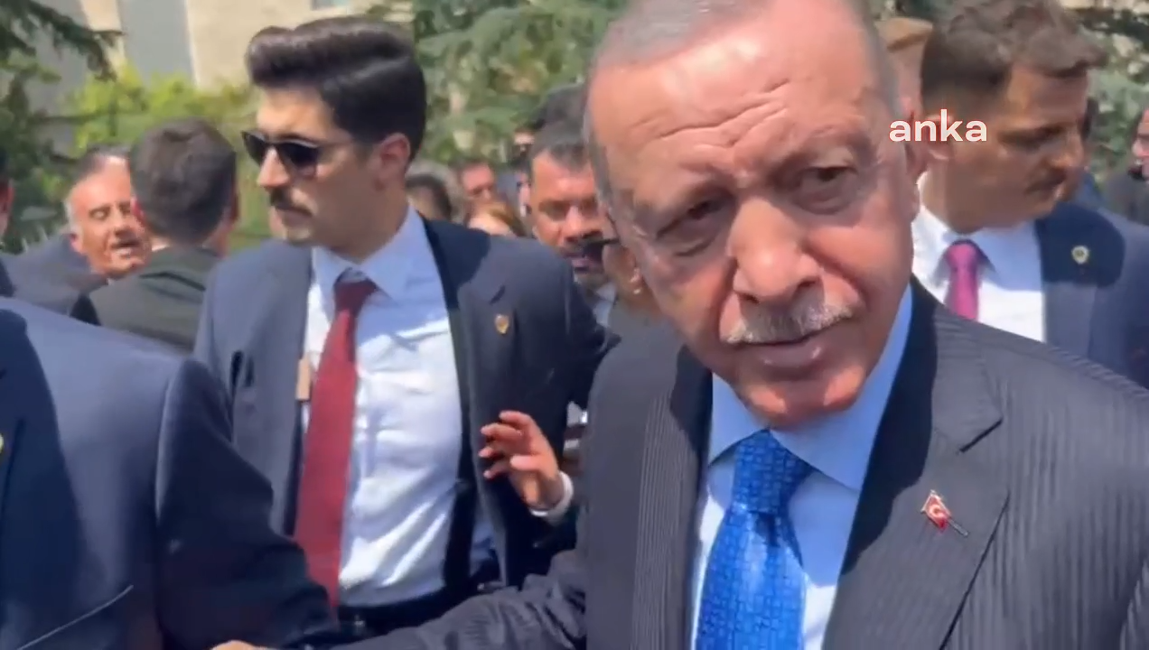 Cumhurbaşkanı Erdoğan, grup toplantısı sonrası Numan Kurtulmuş’la görüştü