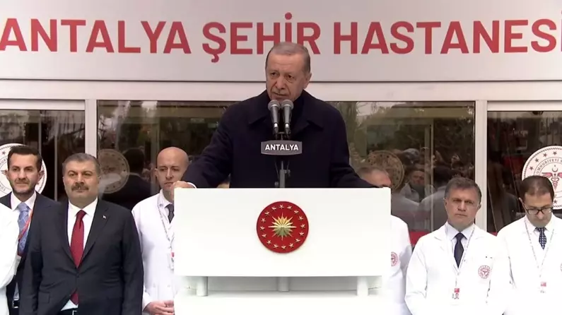 Erdoğan, Antalya Şehir Hastanesi’ni açtı: Eksiklikler ve aksaklıkları elbette çıkabilir