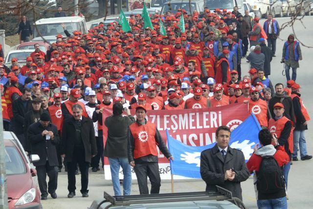 İktidara geldiklerinde işçilerin sendikalaşma oranı yüzde 58'di: Şimdi 100 işçiden 85'i sendikasız