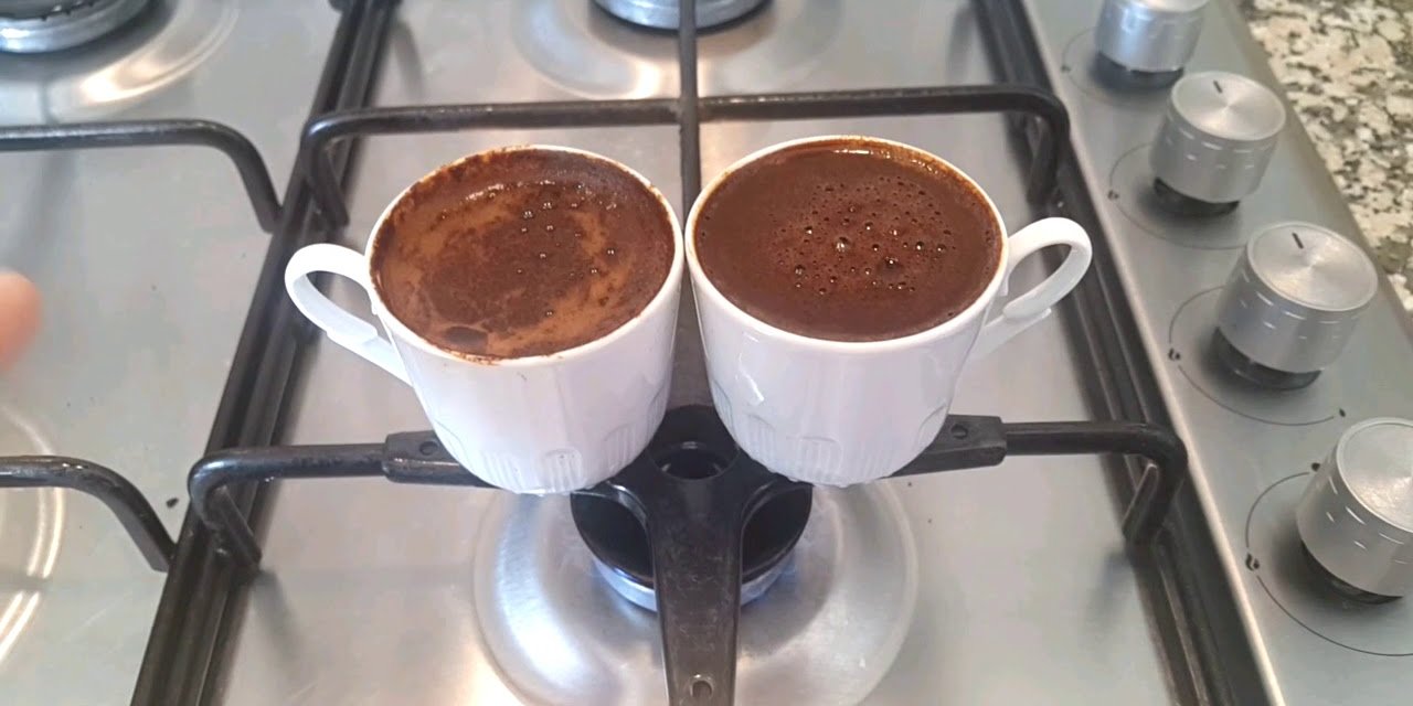 Kahveye 1 kaşık ekleyin, yüzde botoks etkisini garantileyeceksiniz
