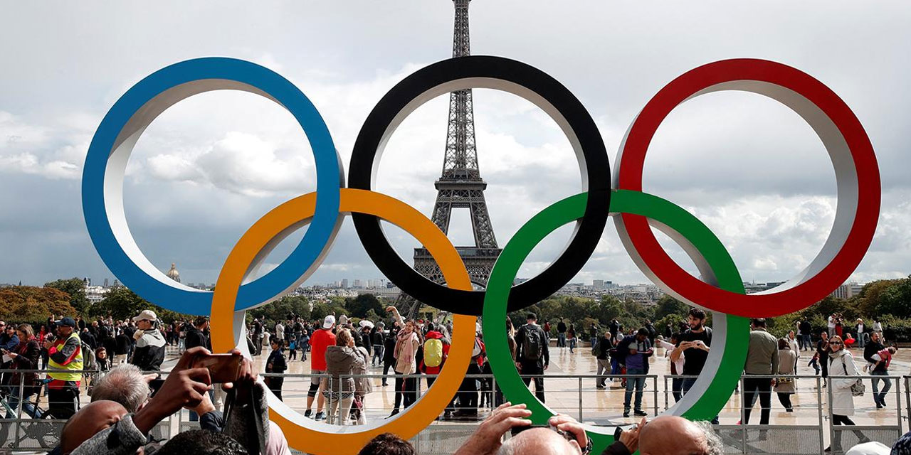 Olimpiyat ateşi 100 yıl sonra yine Paris'te yanıyor: Eyfel Kulesi parçaları madalyalara taşındı