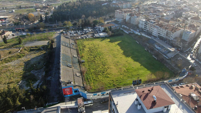 16 bin kapasiteli Zeytinburnu Stadyumu 9 yıldır kullanılamıyor