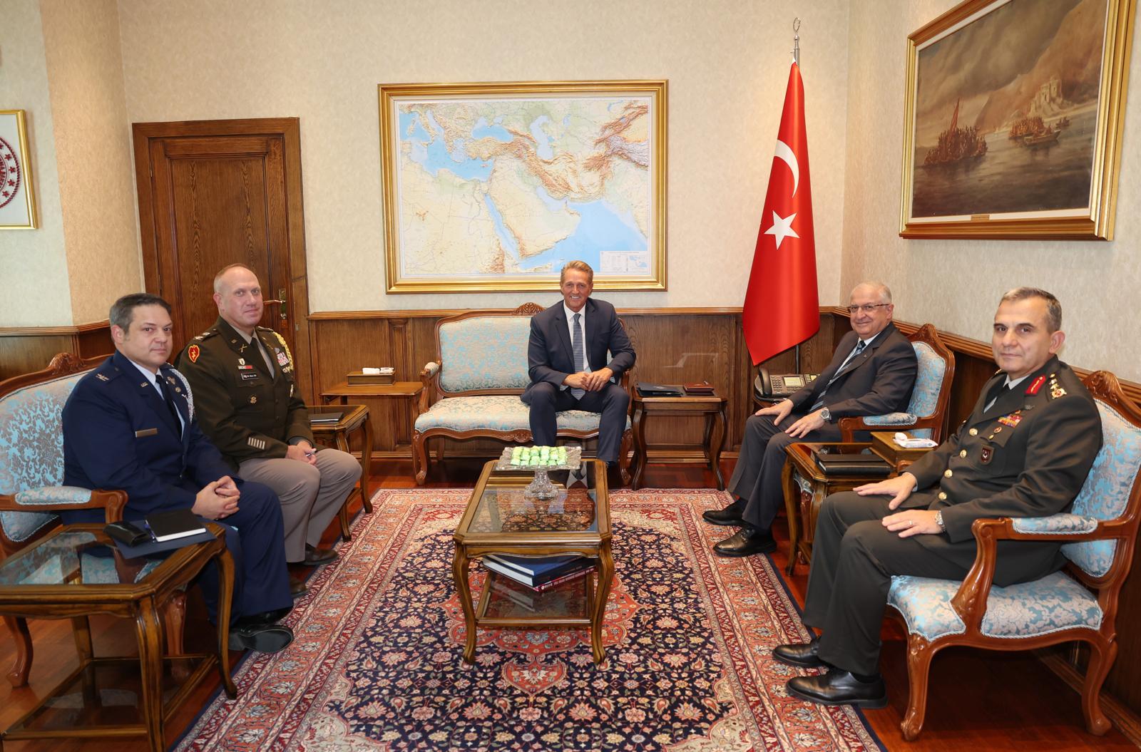 Bakan Güler, ABD'nin Ankara Büyükelçisi Flake'i kabul etti