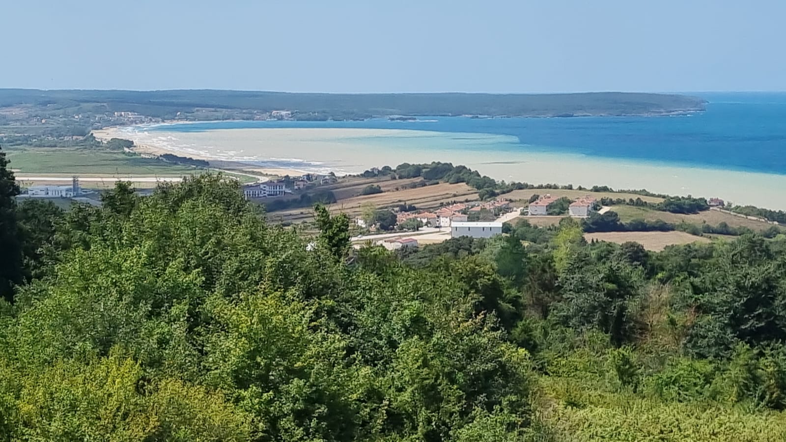Karadeniz’deki yağışlar denizin rengini değiştirdi