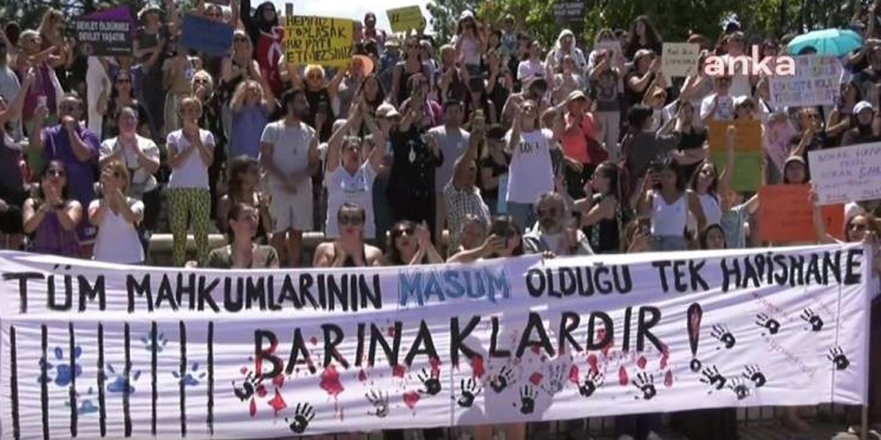 Anıtpark'ta 'katliam' yasasına karşı protesto sesleri yükseldi