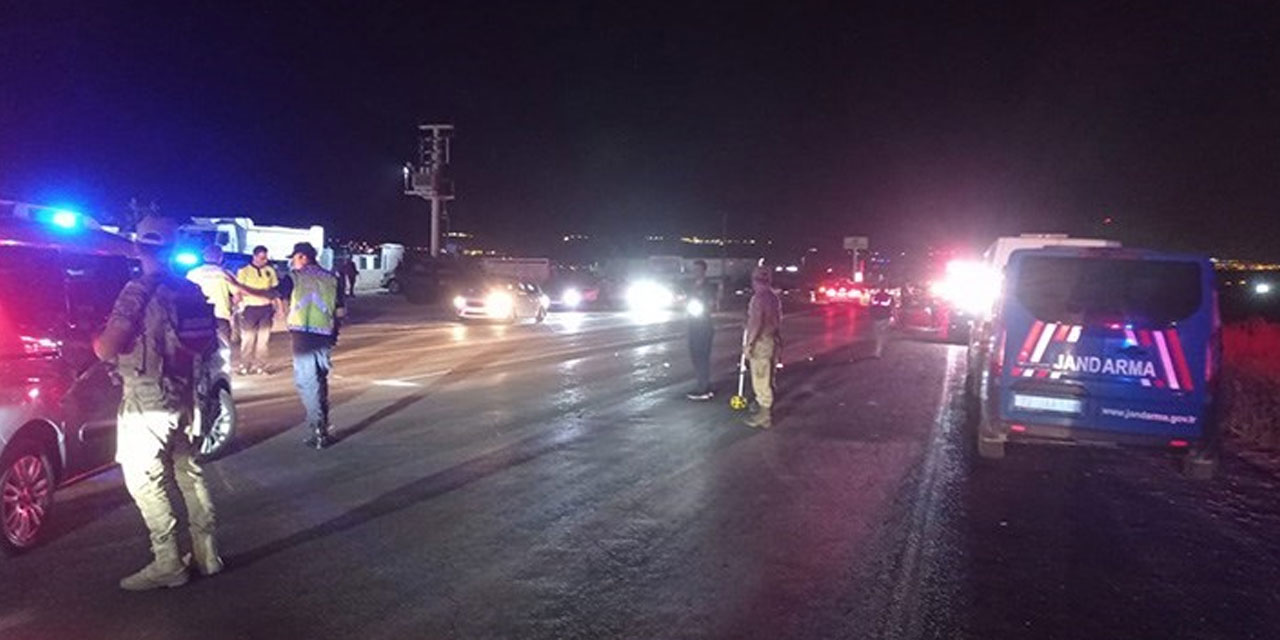 Batman'da feci kaza: Ticari araç, düğünden çıkanların arasında daldı!  4 kişi öldü, 2 kişi yaralandı