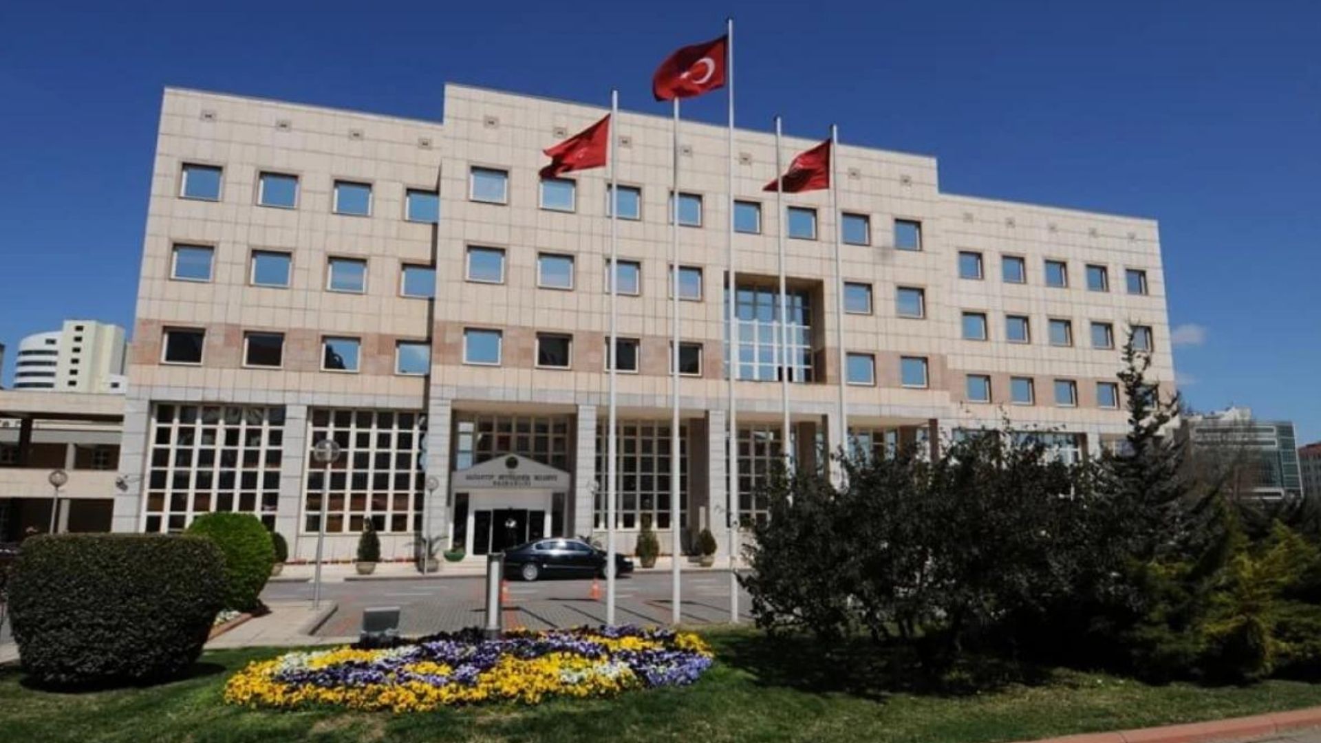 Belediyelerin SGK borcu tartışmaları devam ediyor: AKP’li belediyenin  14 milyar borcu olduğu ortaya çıktı