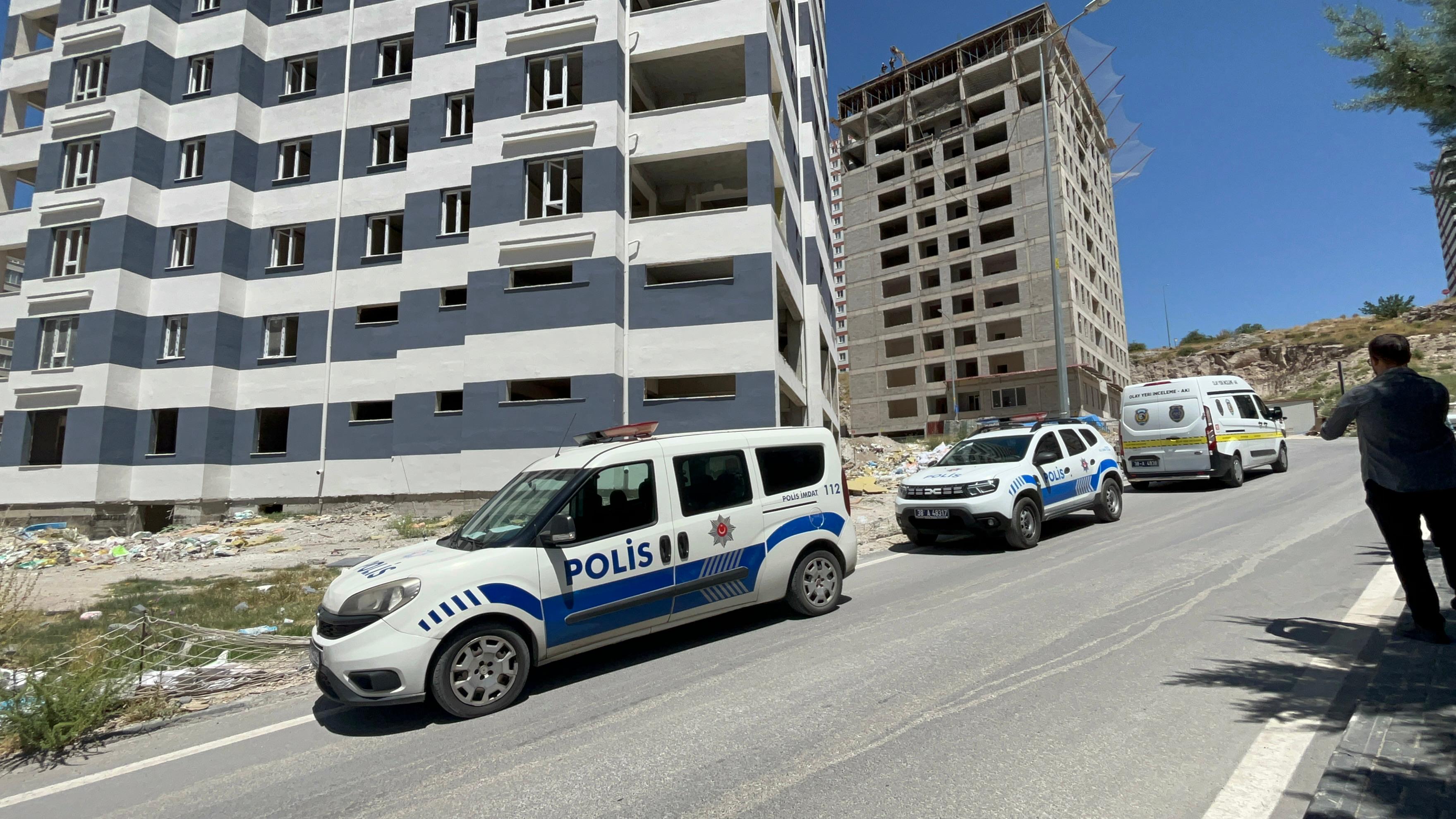 Çalıştığı inşaatın asansör boşluğuna düşen çocuk işçi hayatını kaybetti