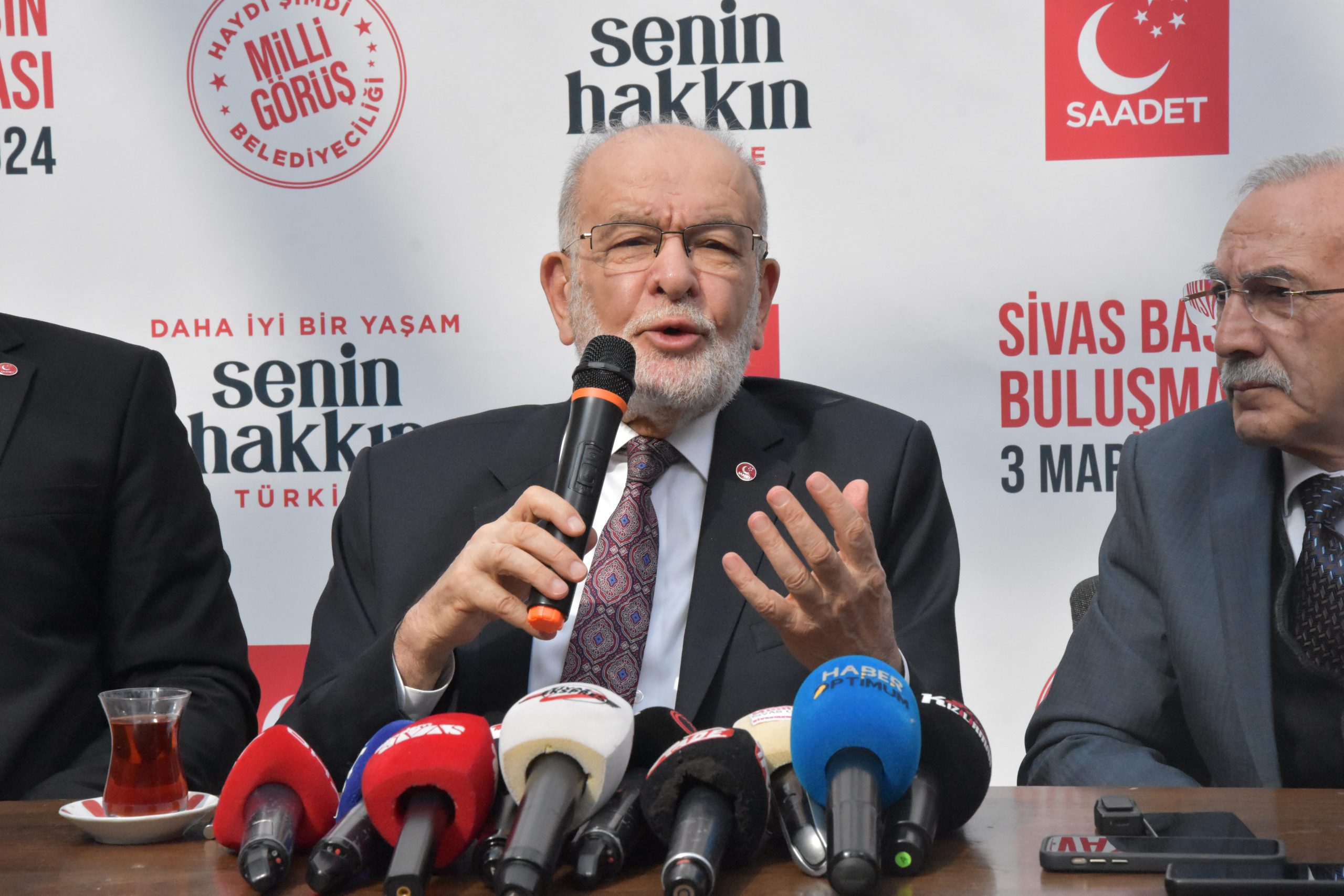 Saadet Partisi lideri Temel Karamollaoğlu: Ben aptal değilim