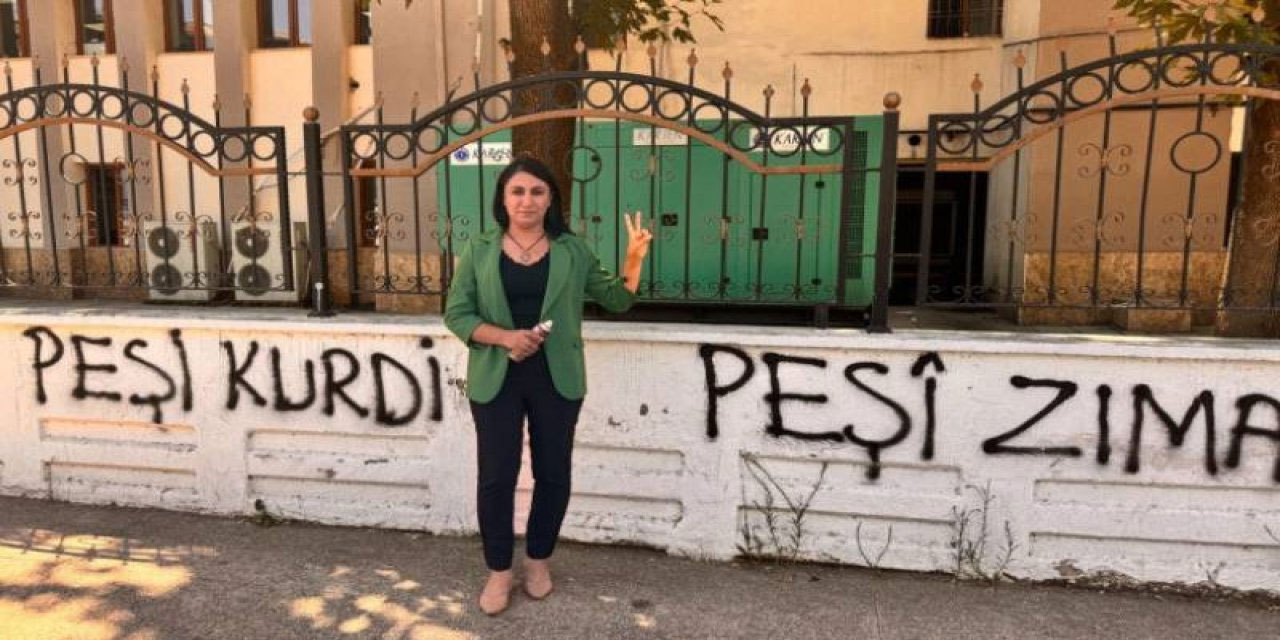 DEM Partili Oduncu'dan valiliğin duvarına Kürtçe yazılama