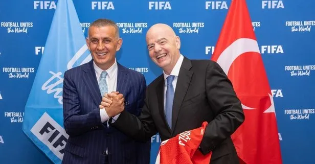 Hacıosmanoğlu, Infantino'nun neden kahkaha attığını açıkladı: Ona Napolyon esprisi yaptım