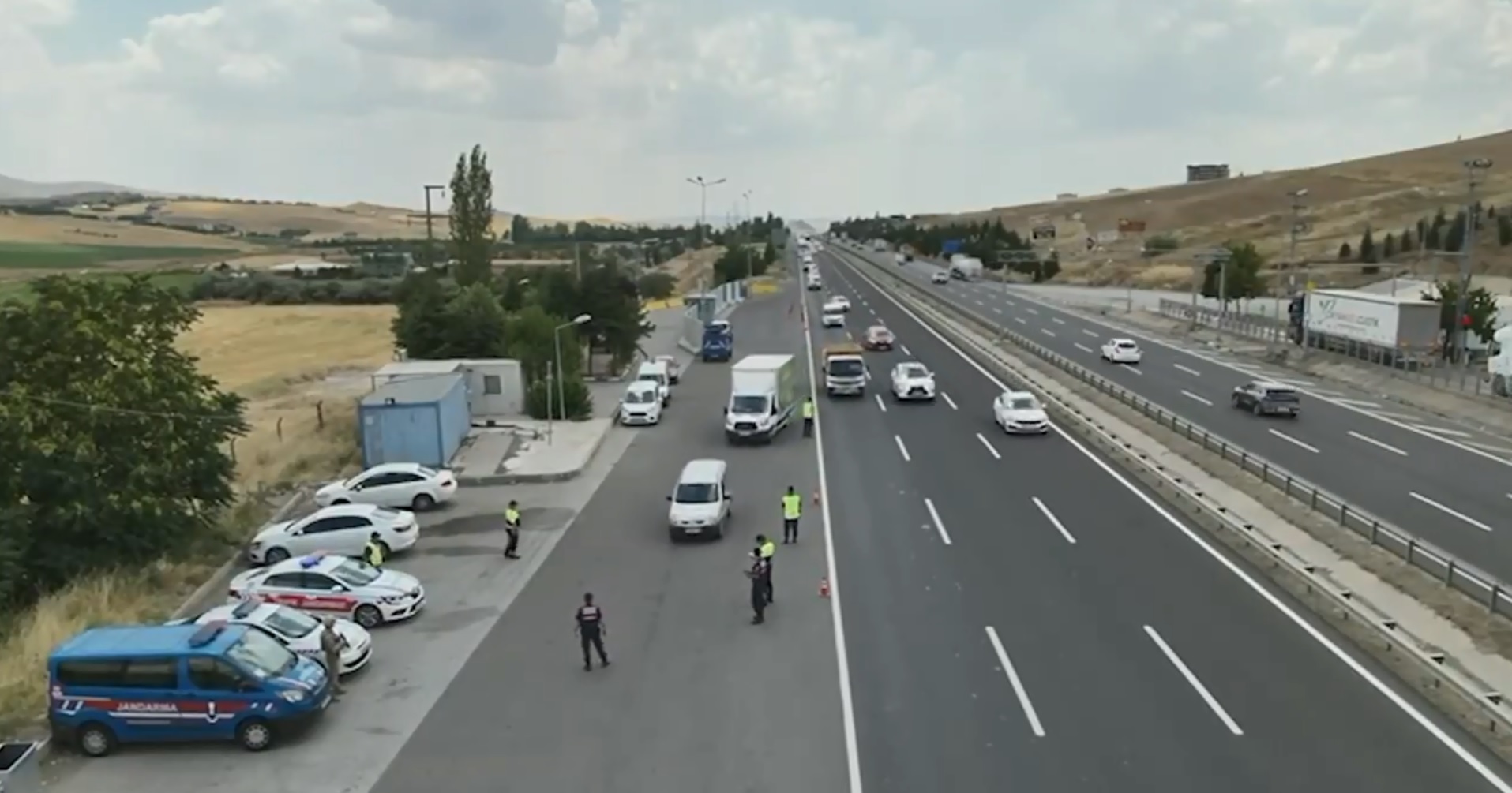 Bakan Yerlikaya açıkladı: 1 haftada 2.5 milyon araç denetlendi!