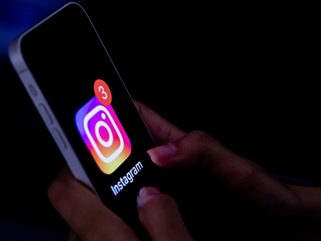 Instagram'a erişim engeli! Influencerlar ile markalar birbirine girdi