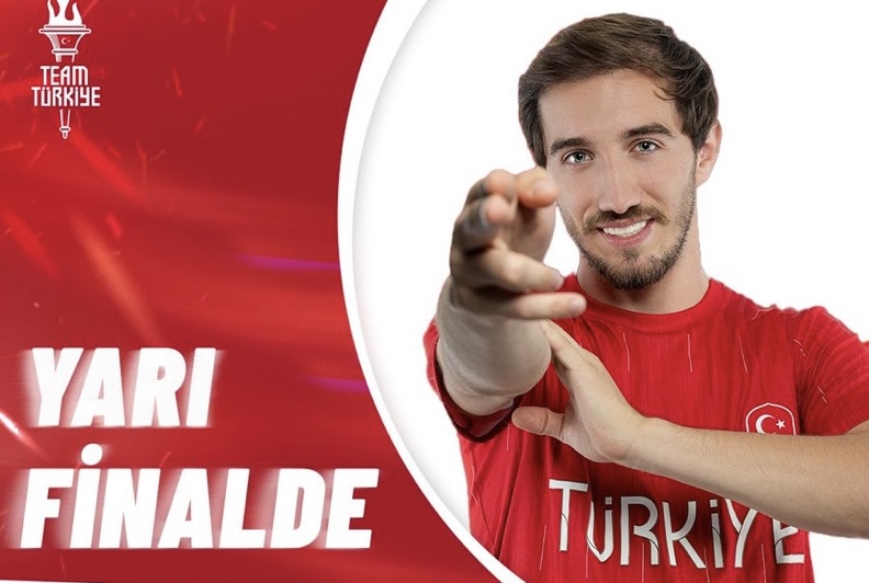 Berke Akçam 400 metre engellide yarı finale kaldı