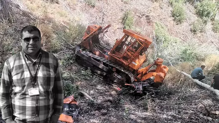 Sivas'ta orman yangını: Dozer devrildi, operatörü öldü