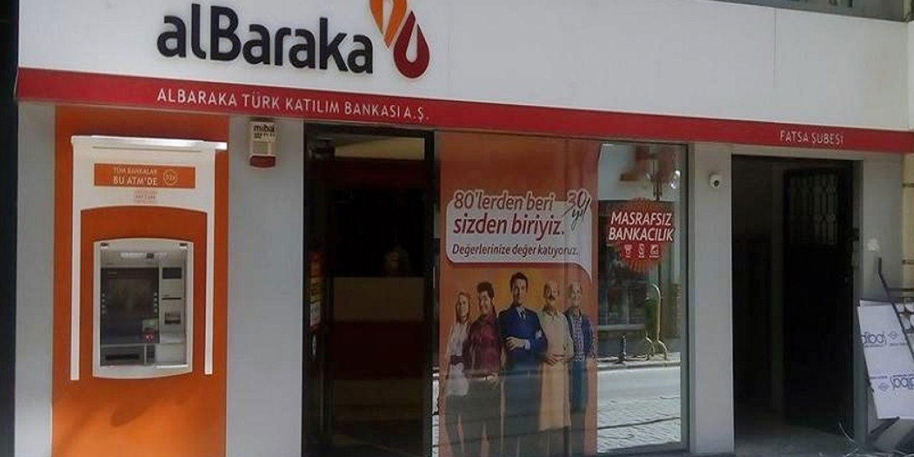 Albaraka Türk'te sokak hayvanları yasasına karşı çıkan çalışan işinden ayrıldığını duyurdu