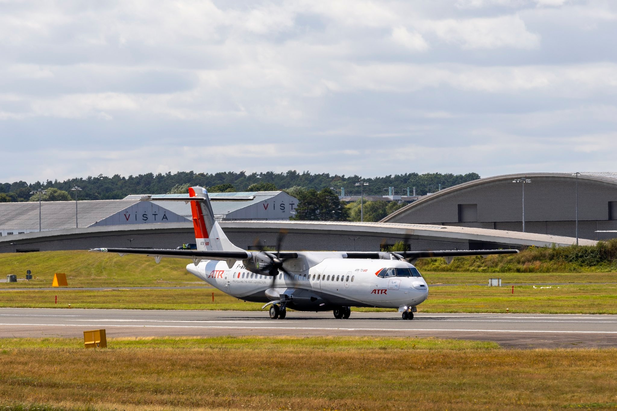 Brezilya’da 61 kişinin hayatını kaybettiği uçak kazası nedeniyle 3 günlük yas ilan edildi
